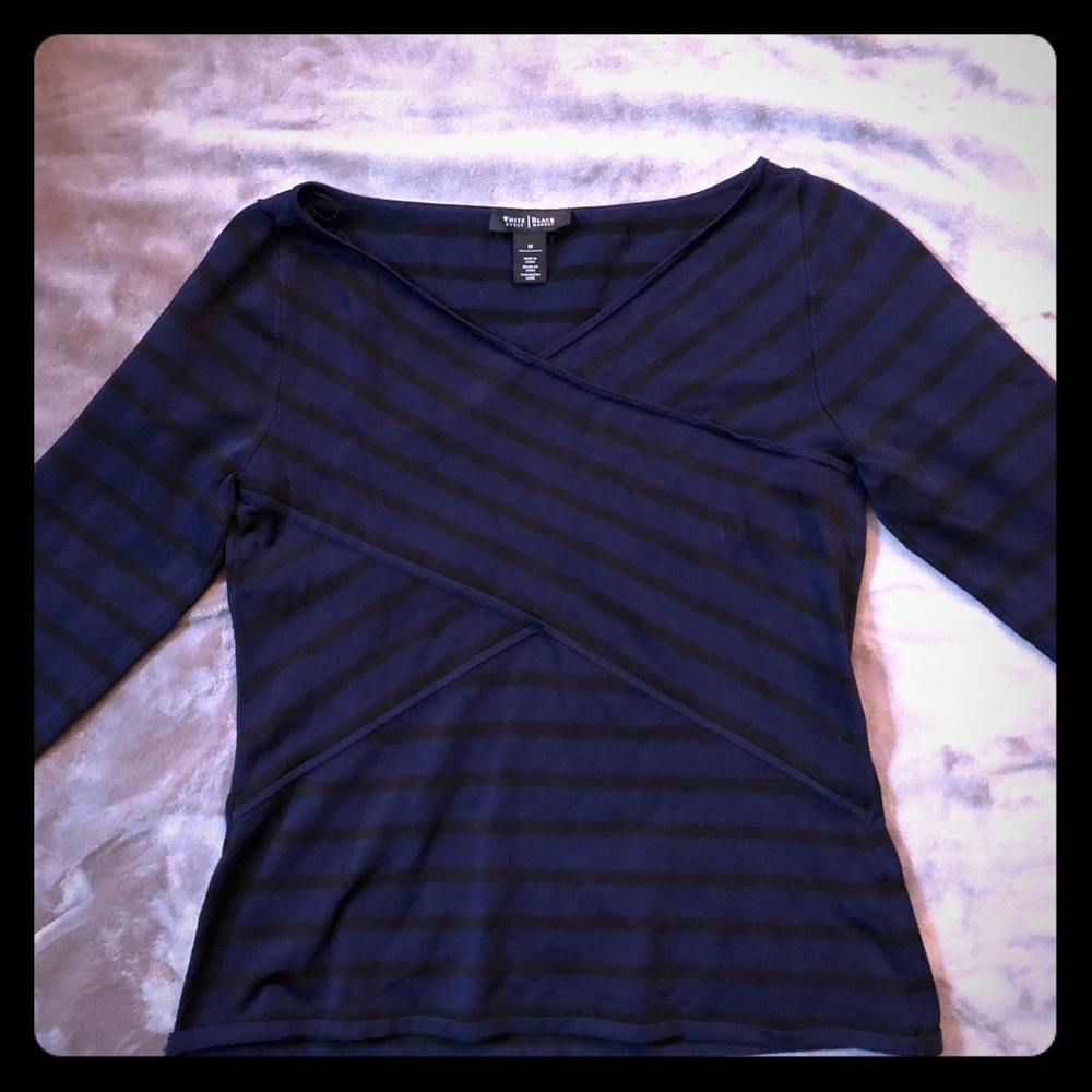 💙White House Black Market Black & Blue Stripe Top